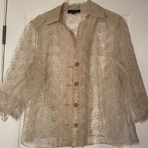 Lace like over coat